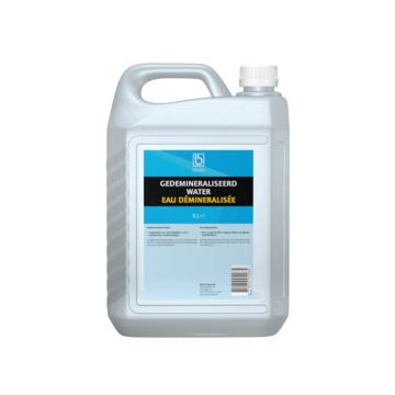 GEDEMINIRALISEERD WATER  5 LTR